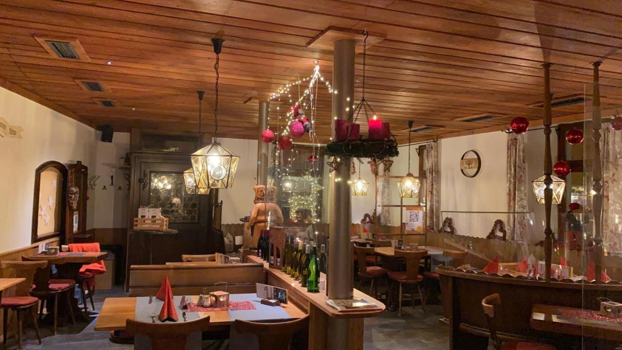 Gasthaus Zum Hirschen Staufen im Breisgau Ngoại thất bức ảnh
